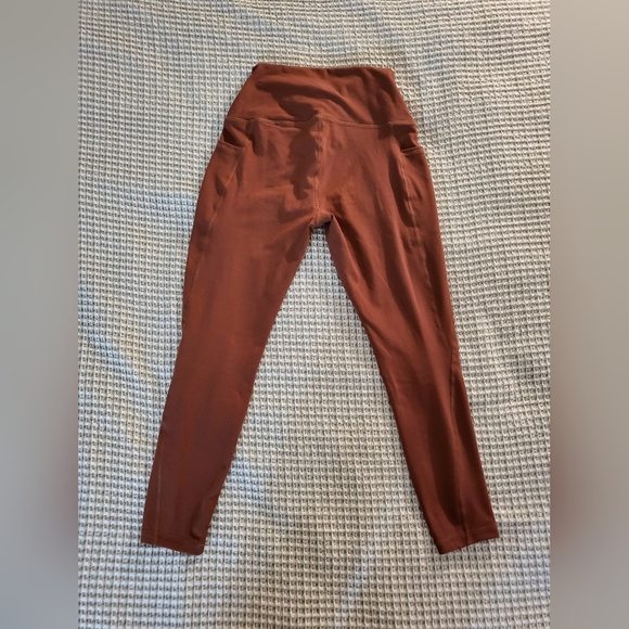 (SOLD) RBX High Impact Compression Legging with Pockets - Picture 3 of 6